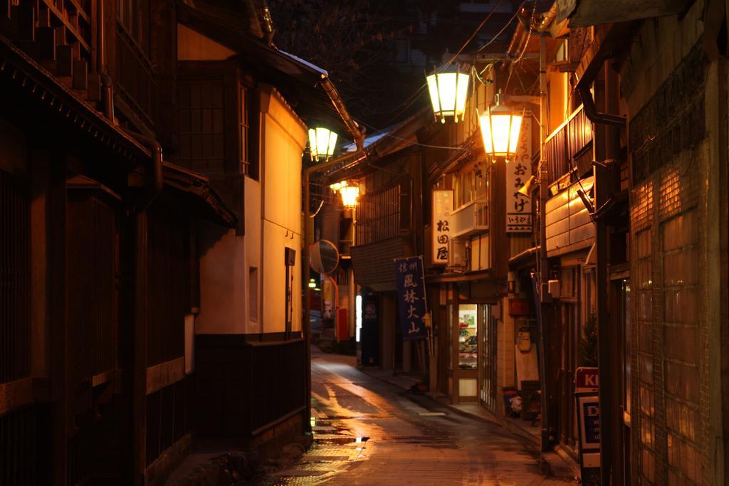 Hotel Sakaeya à Yamanouchi  Extérieur photo