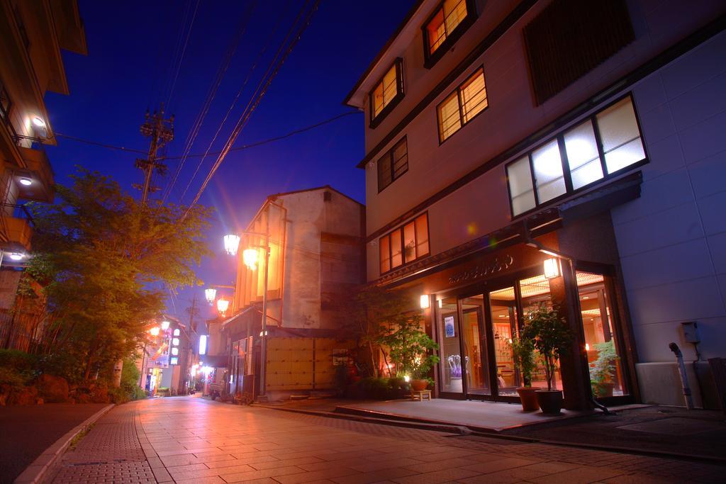 Hotel Sakaeya à Yamanouchi  Extérieur photo