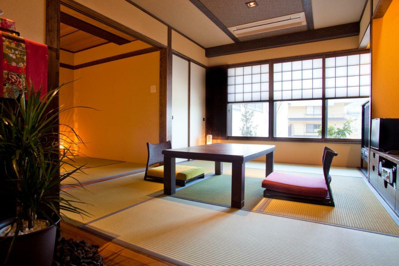 Hotel Sakaeya à Yamanouchi  Extérieur photo