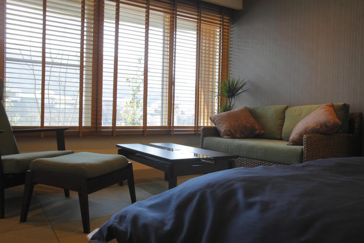 Hotel Sakaeya à Yamanouchi  Extérieur photo